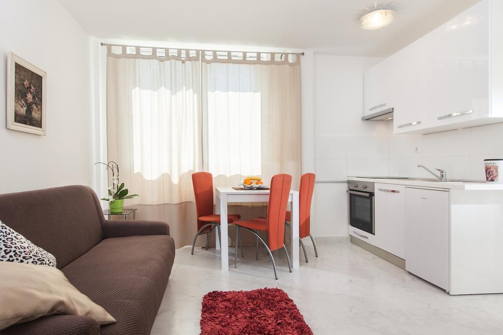 Apartments Filipeti มาคาร์สกา ภายนอก รูปภาพ
